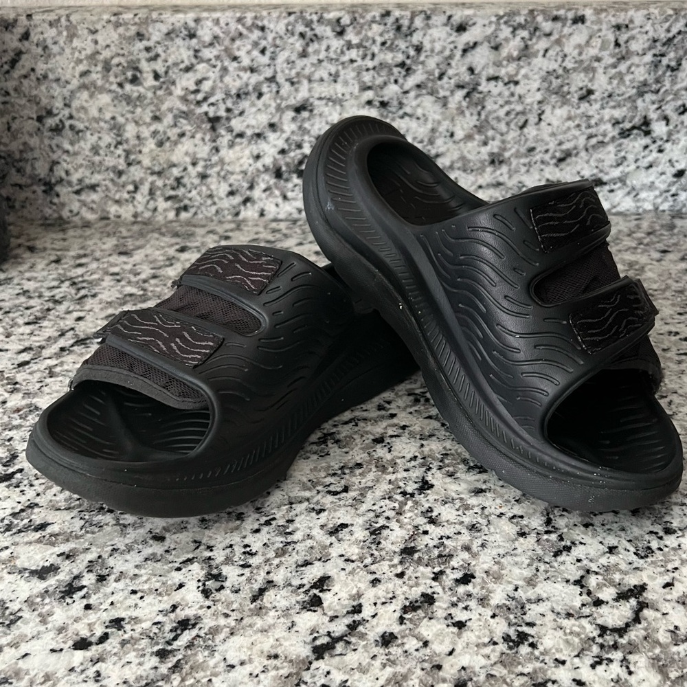 Hoka Ora luxe